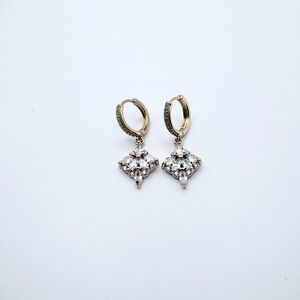 Drop Leaves Earrings Gold Plated